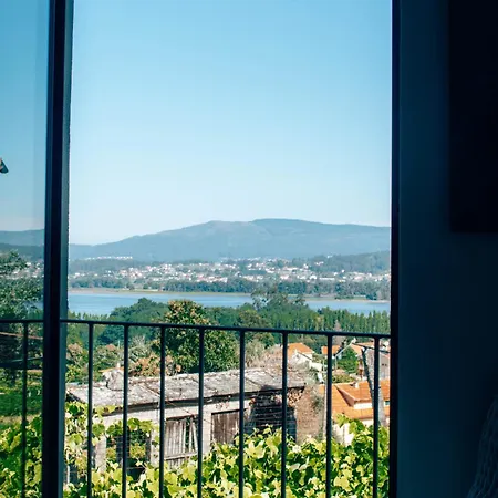 A Quinta Lanhelas River View