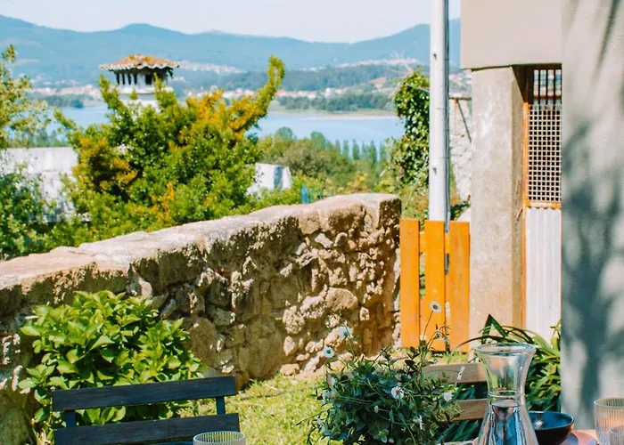 A Quinta Lanhelas River View *