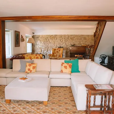 A Quinta Lanhelas River View Villa *