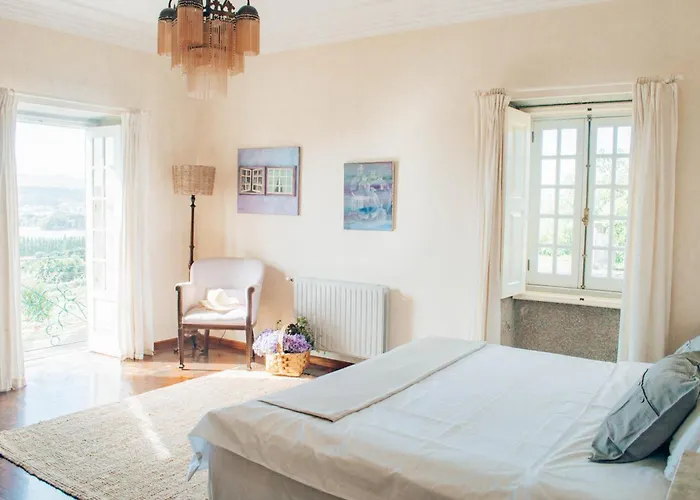 A Quinta Lanhelas River View